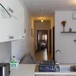 شقة Modern & 2 Bedroom & 2 Bathrooms مسيدا