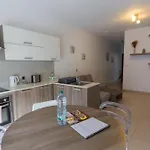 Modern & 2 Bedroom & 2 Bathrooms مسيدا