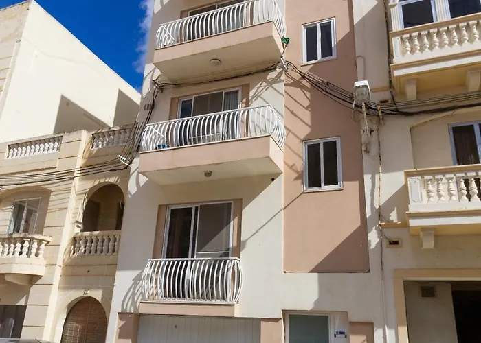 Διαμέρισμα Modern & 2 Bedroom & 2 Bathrooms *