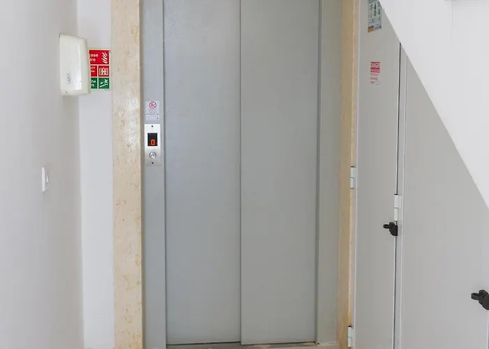 Διαμέρισμα Modern & 2 Bedroom & 2 Bathrooms